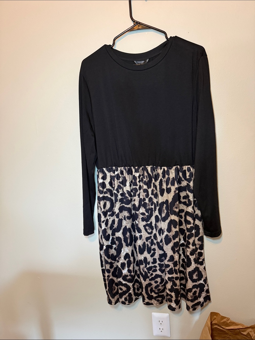 SHEIN Black Bodice Leopard Print Skirt Long Sleeve Dress